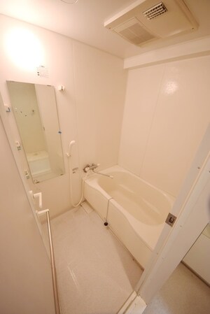 レジディア神田岩本町IIの物件内観写真